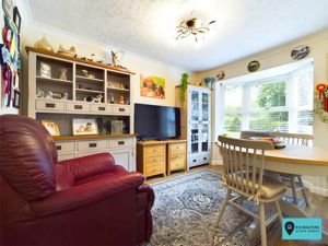 Guest Bedroom/Dining Room- click for photo gallery